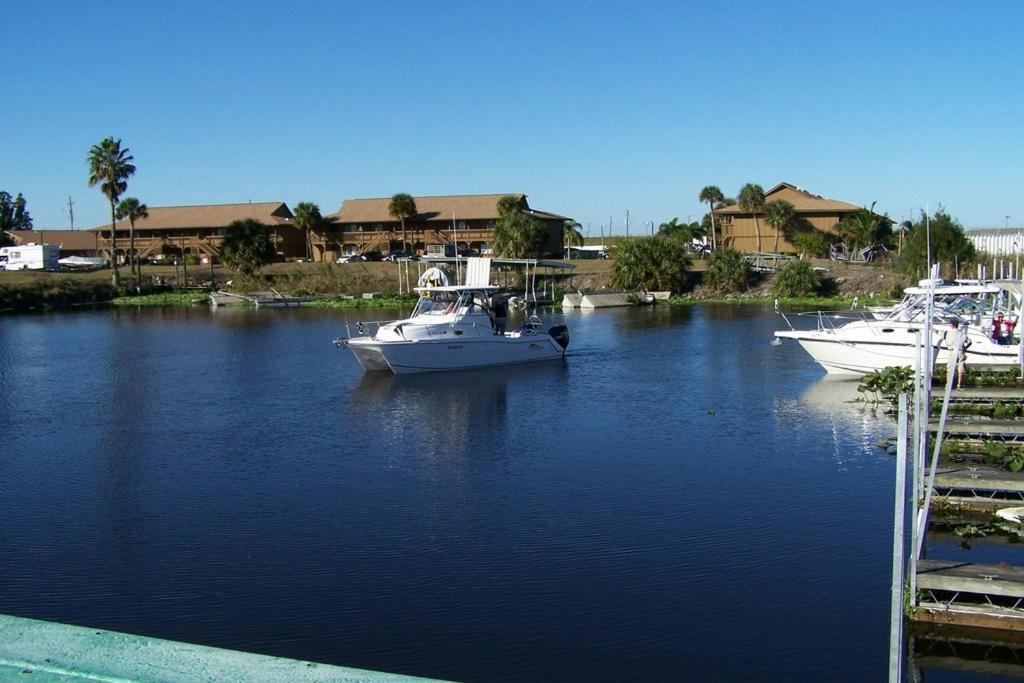 Roland Martin Marina/Resort Clewiston Exteriér fotografie